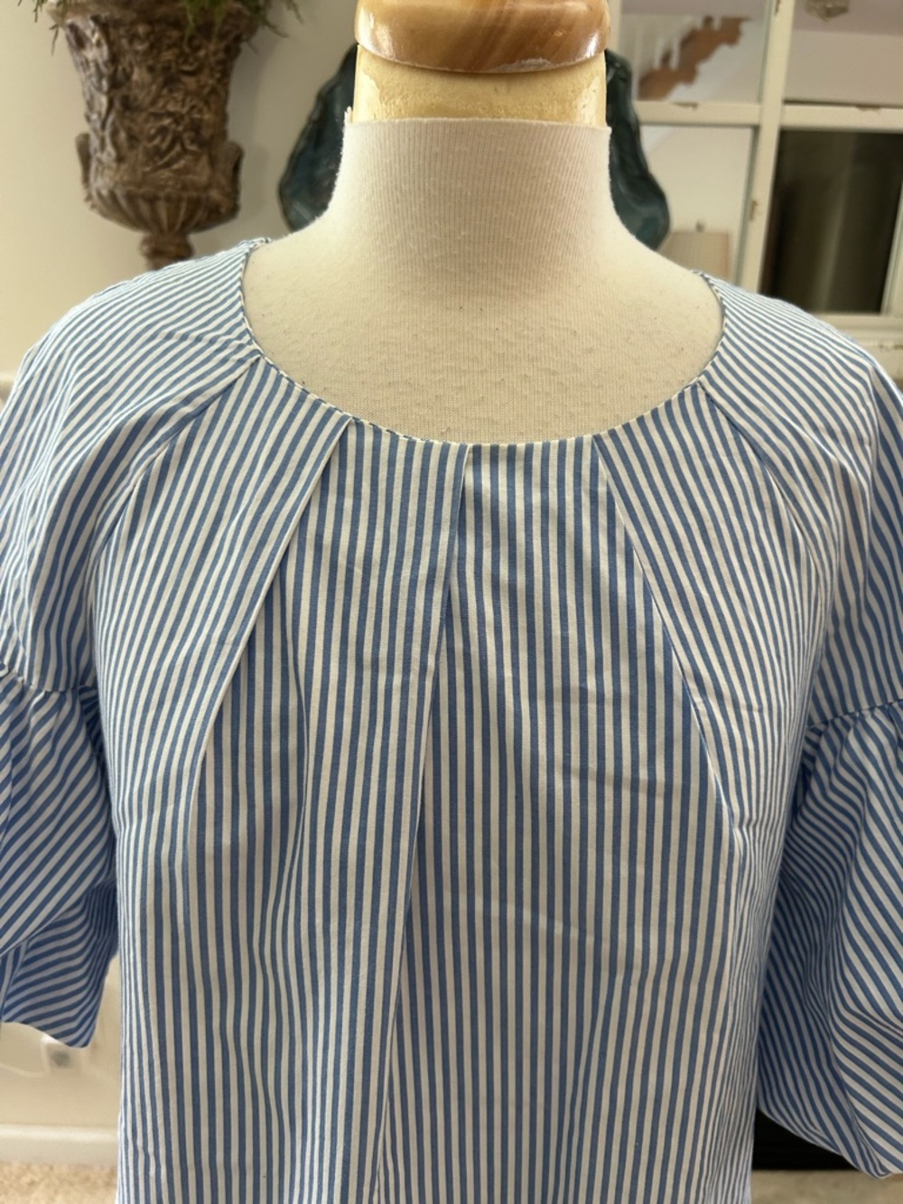 Crosby Blue and White Striped Puff-Sleeve Dress - Picture 4 of 9